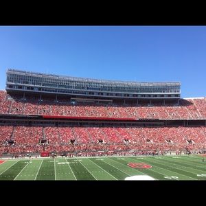 Meet your Posher, Abbey